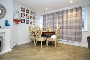 Dining Area- click for photo gallery